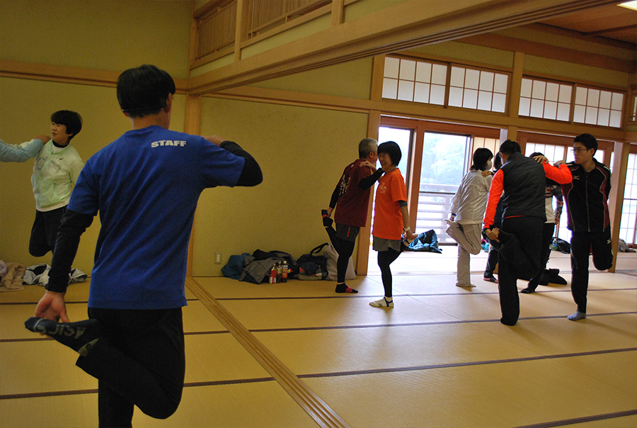 ②徳島大学　田中俊夫教授　による「筋トレ実習」の様子 6