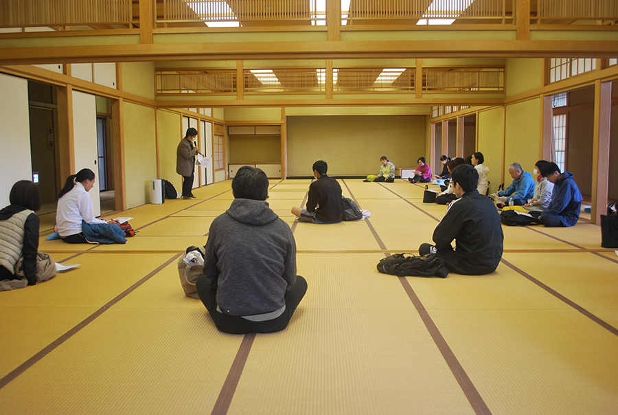 11月23日(土) ① 講義「体調管理とパフォーマンス向上に役立つ食事の一工夫 初級編」 1